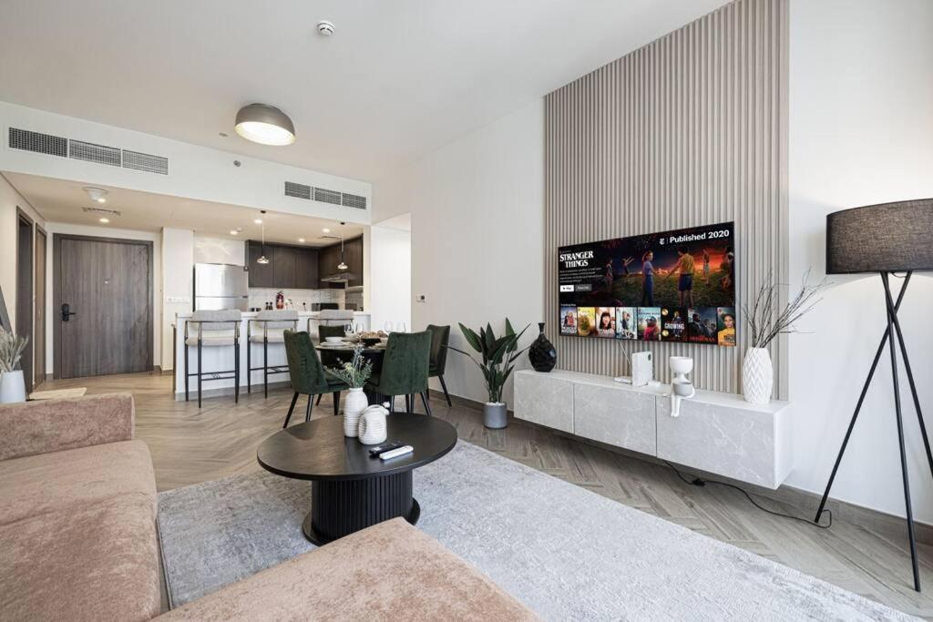 Апартаменты Chic 2 Bed Near Trade Centre With 5 Star Amenities Дубай Экстерьер фото