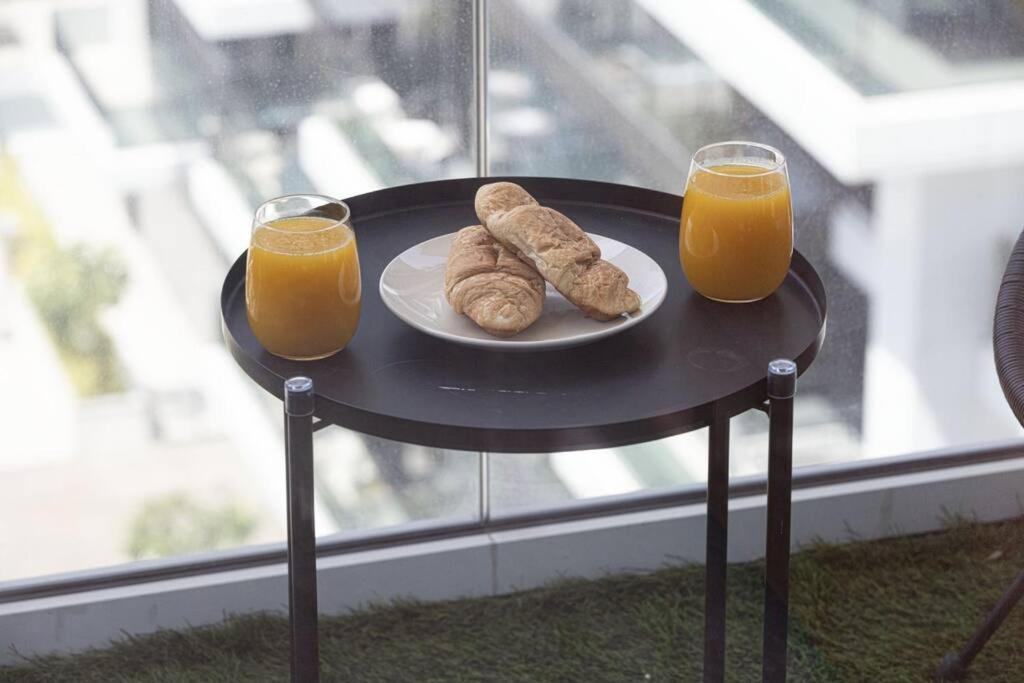 Апартаменты Chic 2 Bed Near Trade Centre With 5 Star Amenities Дубай Экстерьер фото