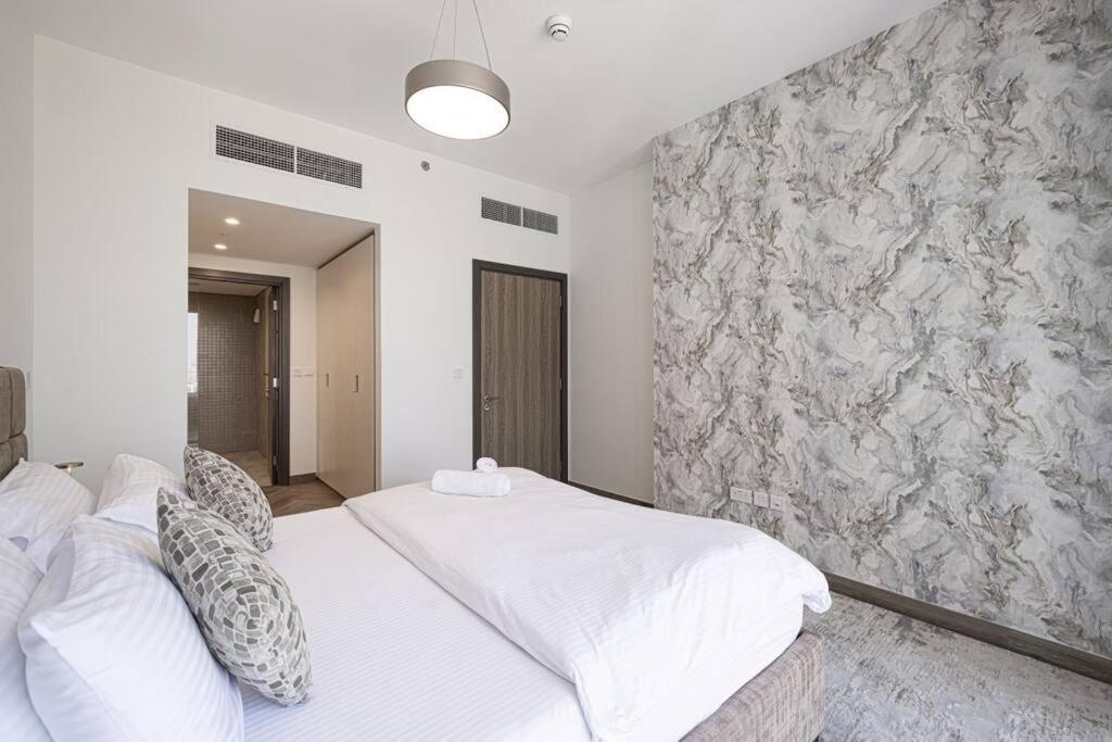 Апартаменты Chic 2 Bed Near Trade Centre With 5 Star Amenities Дубай Экстерьер фото